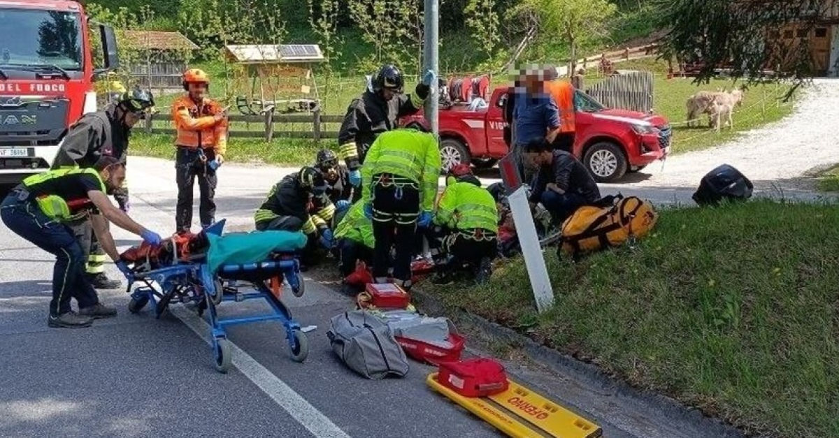 Schianto auto - moto, l'impatto violento: un uomo trasportato d'urgenza ...
