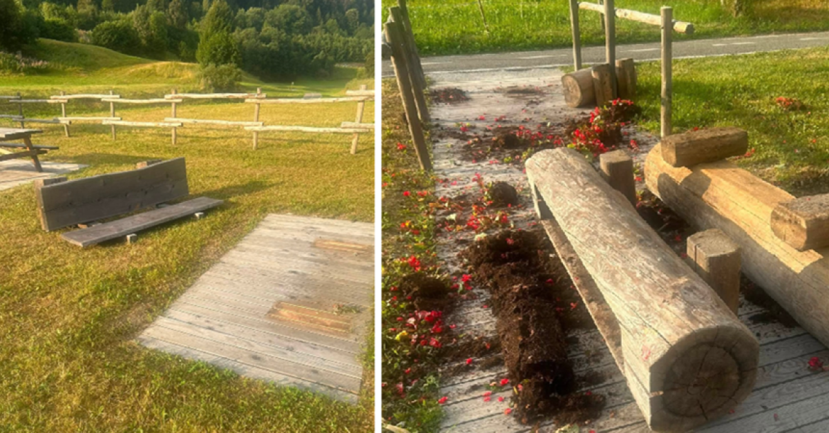 Panchine rovesciate e aiuole distrutte in un parchetto in montagna