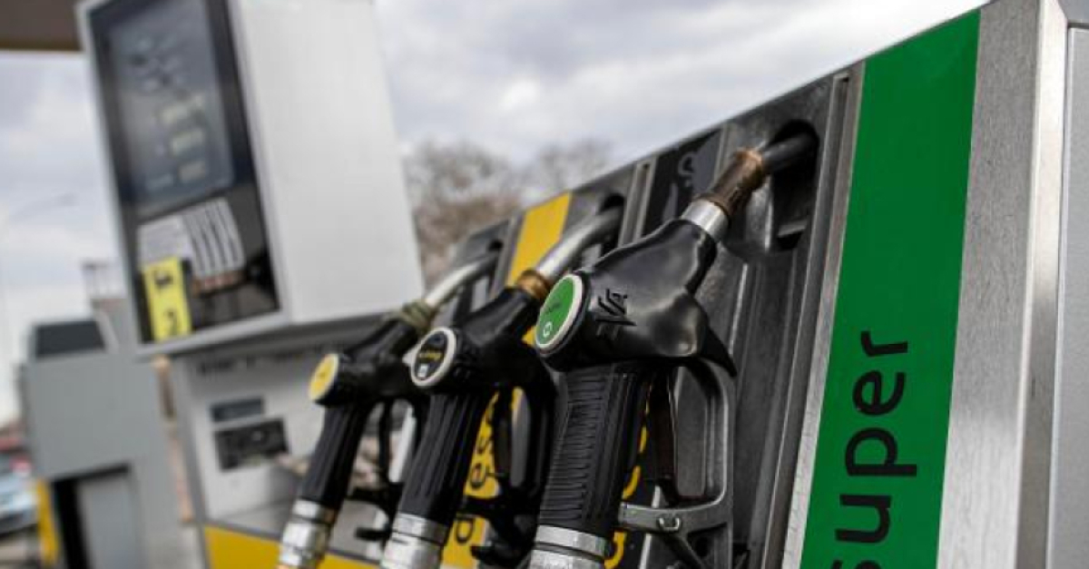 Camionisti e tassisti in Trentino Alto Adige pagano il caro carburante, 5 mila imprese in difficoltà