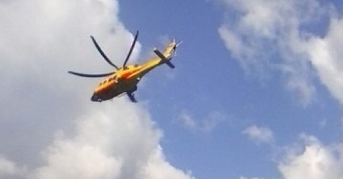 Bimba di 4 anni caduta al parco giochi, elitrasportata in ospedale per controlli